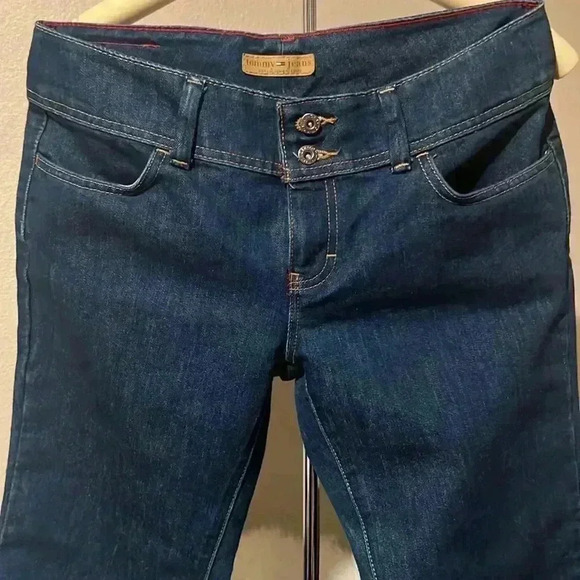 Women’s Jeans - Picture 2 of 3